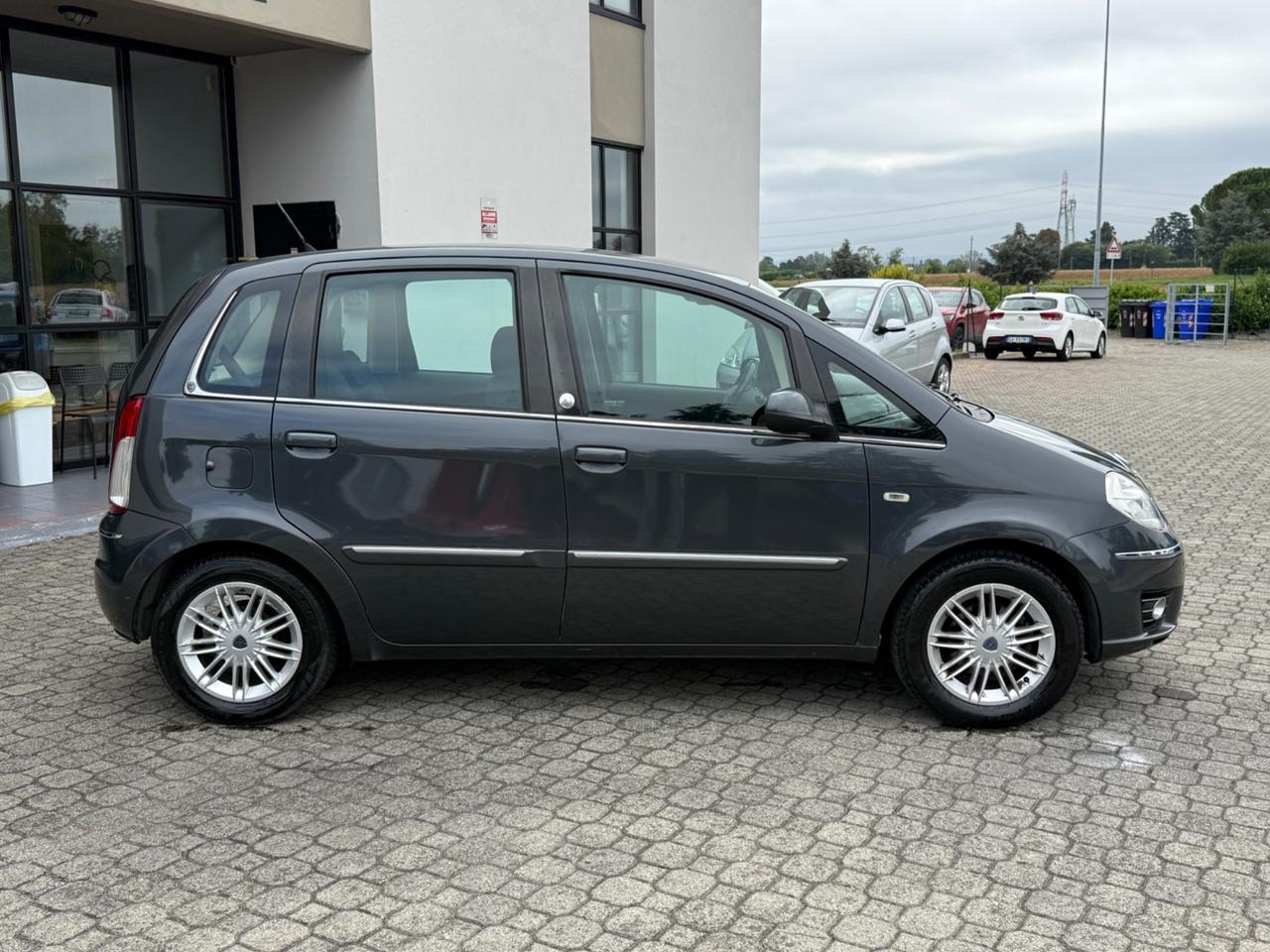 Lancia MUSA 1.4 Platino Ecochic GPL