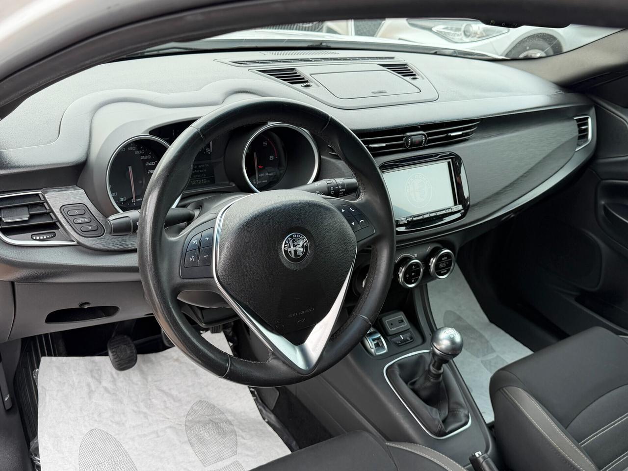 Alfa Romeo Giulietta 1.6 M.JET 120 cv. SUPER (Pack Sport)