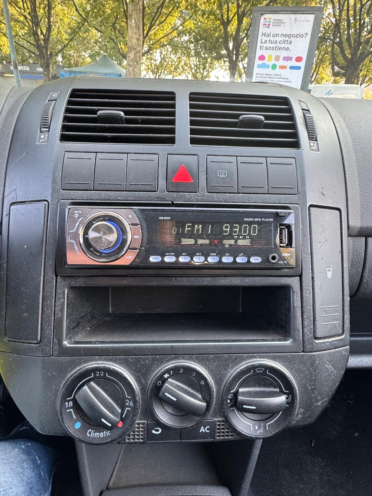 Volkswagen Polo 1.2 12V 3p. Trendline EURO4 BENZ