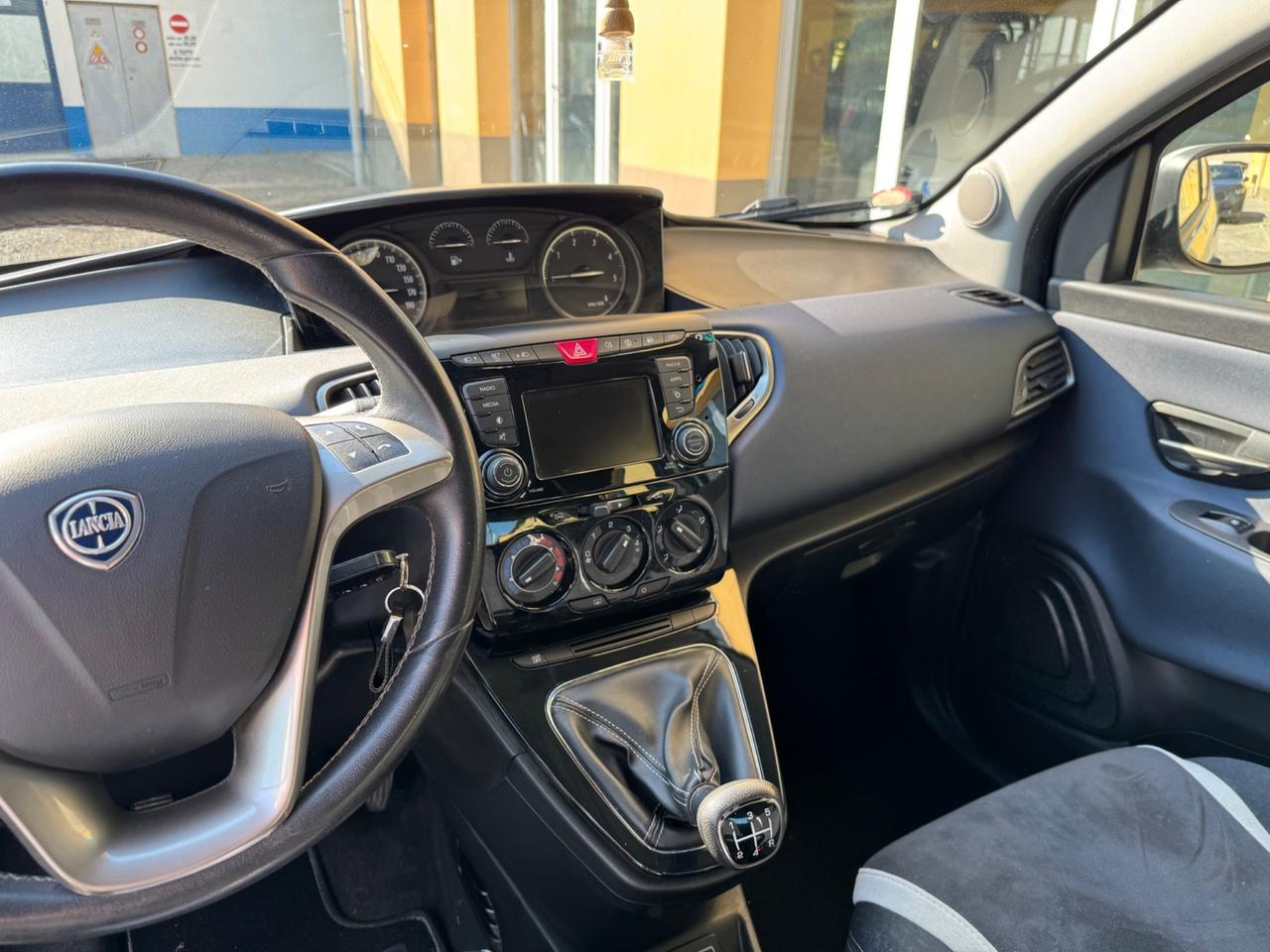 Lancia Ypsilon 1.3 MJT 16V 95 CV 5 porte S&S Platinum