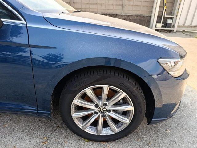 VOLKSWAGEN Passat Variant 2.0 TDI 122CV EVO DSG Business LED Navi ACC