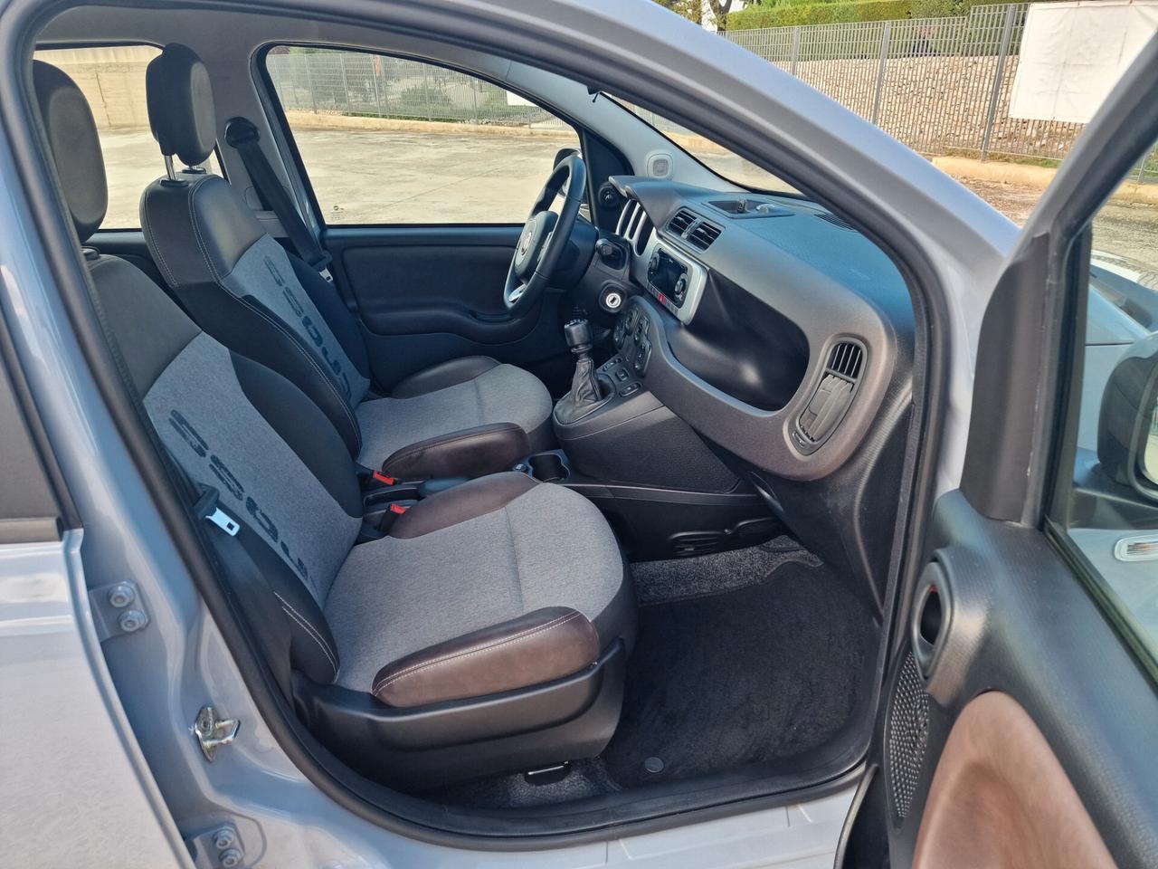 FIAT PANDA CROSS