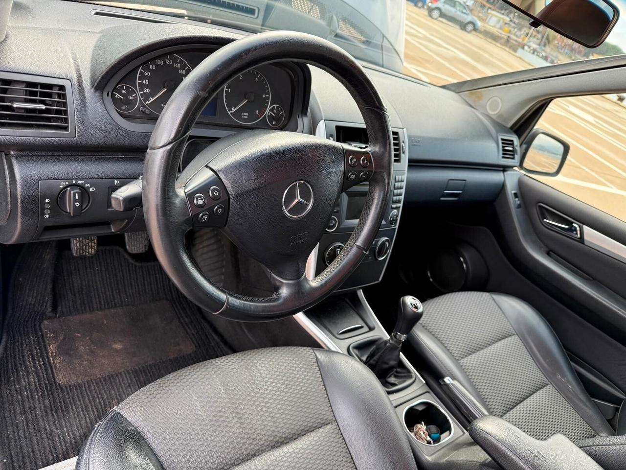 Mercedes-benz A 200 CDI Coupé Elegance