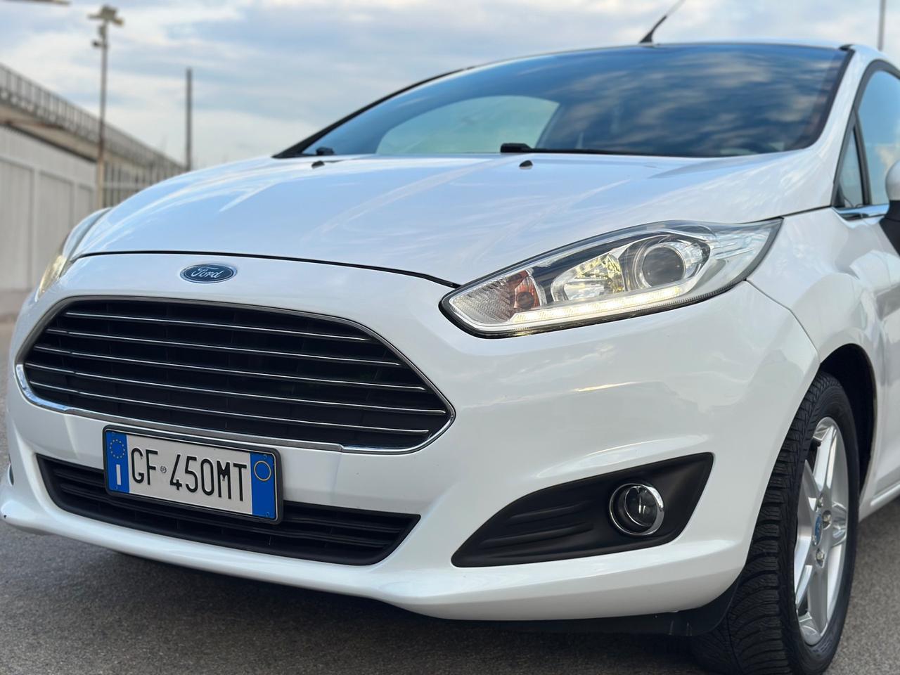 Ford Fiesta 2013 1.4 97CV GPL Titanium Restyling