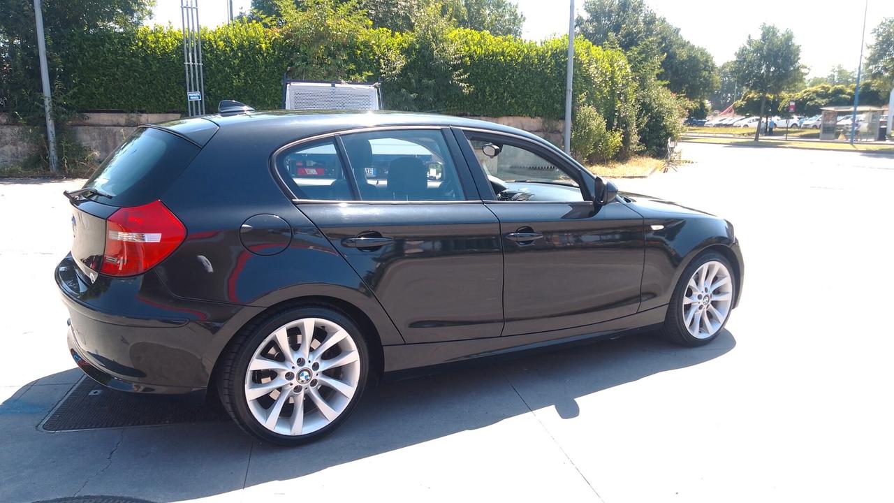 Bmw 118 D 5 P ATTIVA 2010 EURO 5 A DPF
