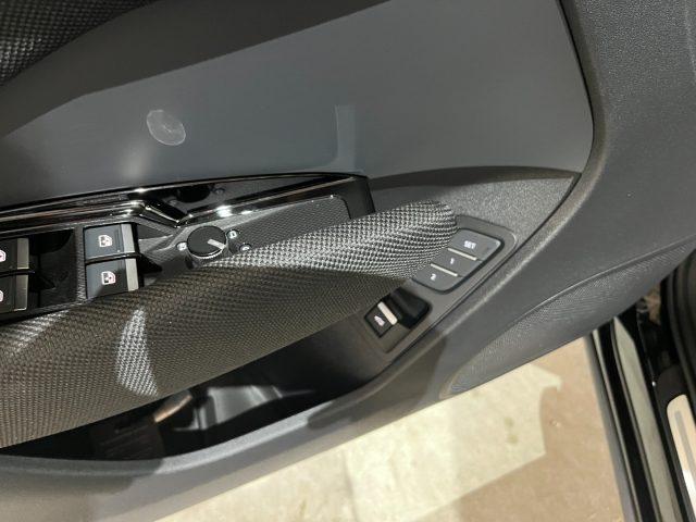 AUDI Q3 SPB Sportback TDI S line Stronic Black Line Sline