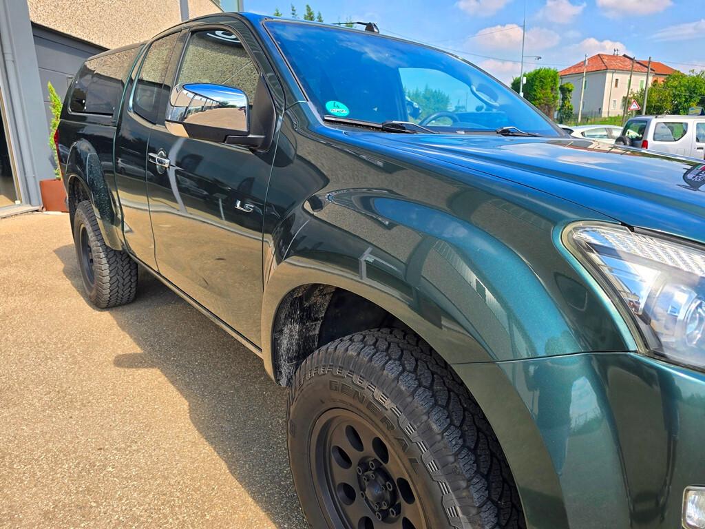 Isuzu D-Max 2.5 TDI 163CV SPACE CAB MONSTER LS