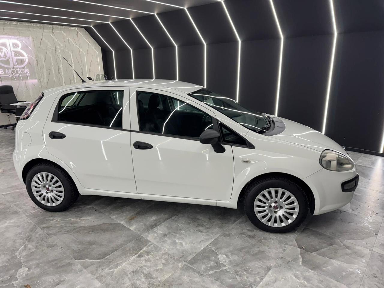 Fiat Punto Evo 1.4 5 porte Dynamic GPL