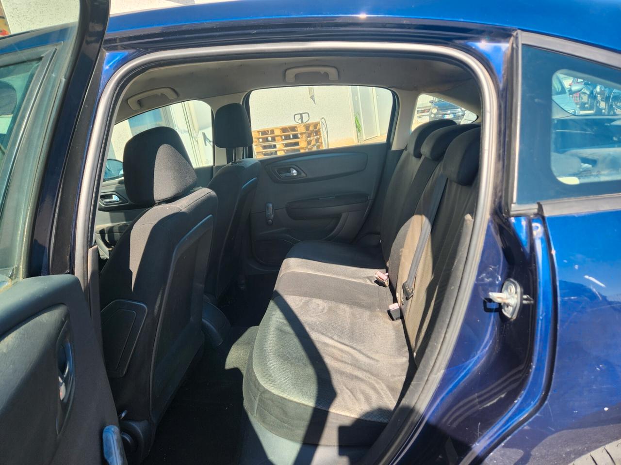 Citroen C4 1.6 HDi 90CV X NEOPATENTATI