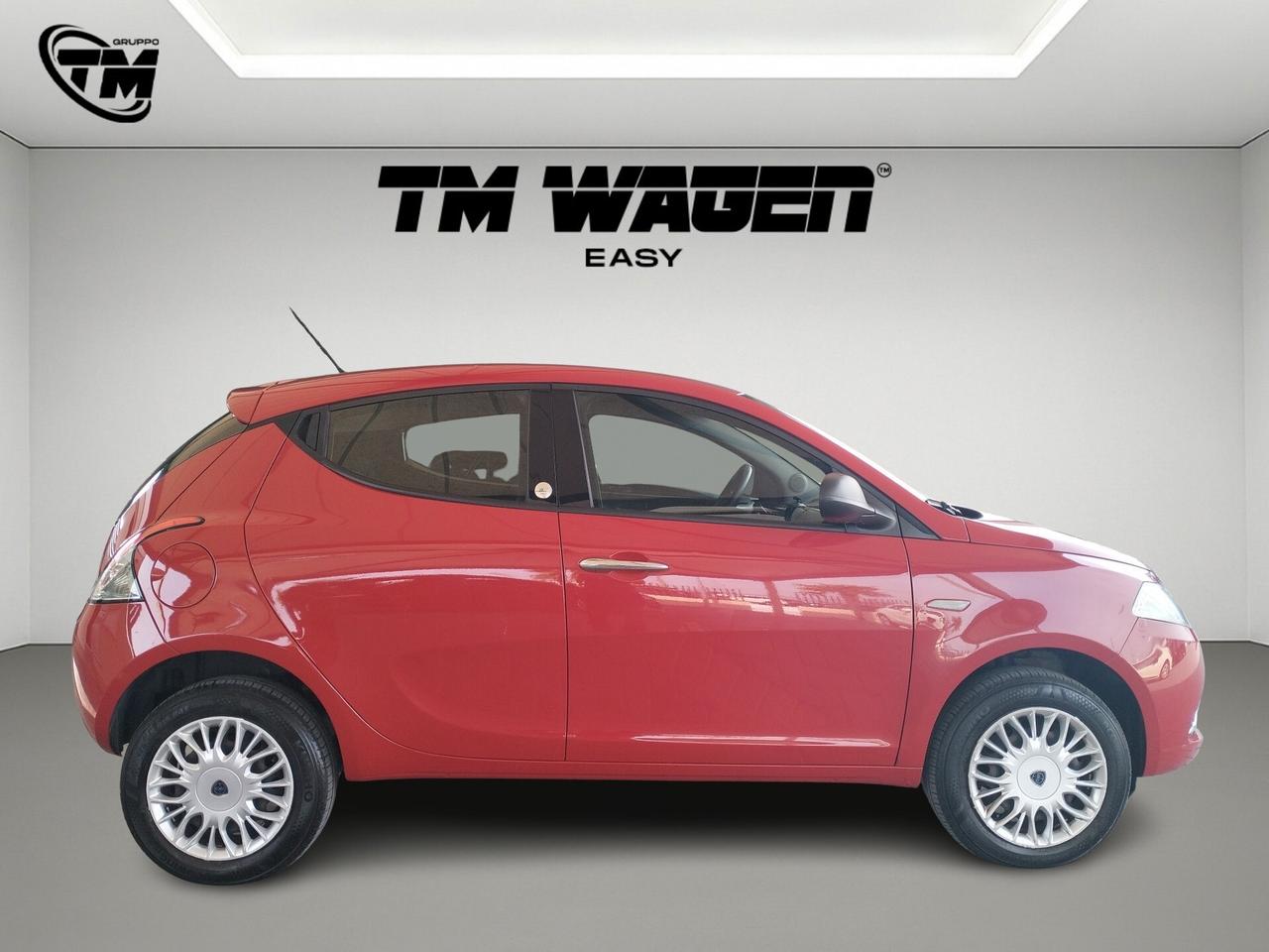 Lancia Ypsilon 0.9 TwinAir 85 CV Metano Ecochic Silver - NEOPATENTATI - EURO6