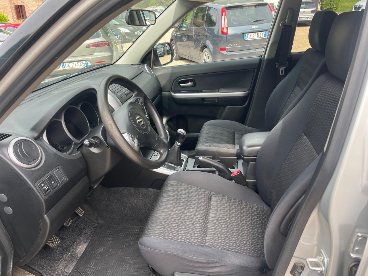 Suzuki Grand Vitara 1.9 DDiS 5 porte Evolution Plus (Gancio di Traino )