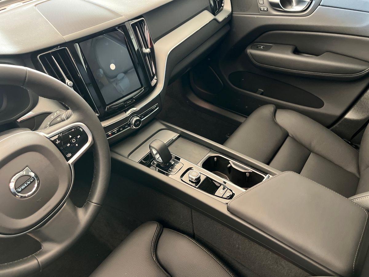 VOLVO XC60 2.0 t6 phev Plus Dark awd auto