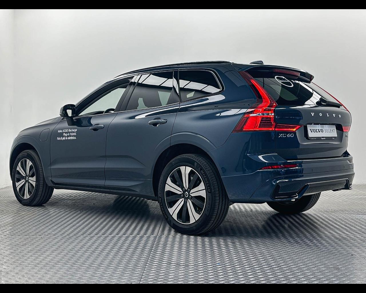 VOLVO N.XC60 Plus Dark T6 AWD AUT