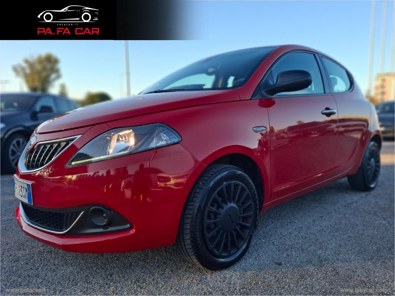 LANCIA Ypsilon 1.0 FireFly 5p.S&S Hybrid Silver