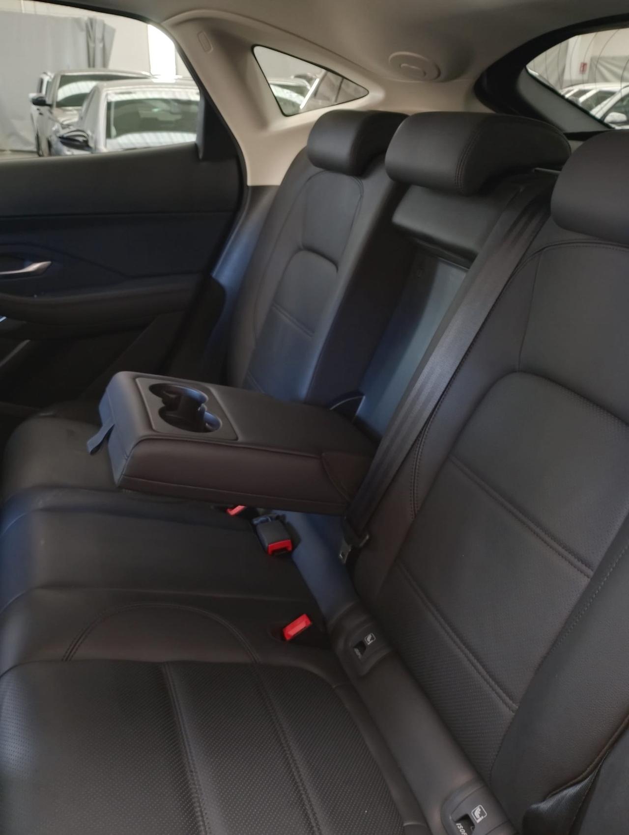 Jaguar E-Pace 2.0D I4 163 CV AWD Auto R-Dynamic SE