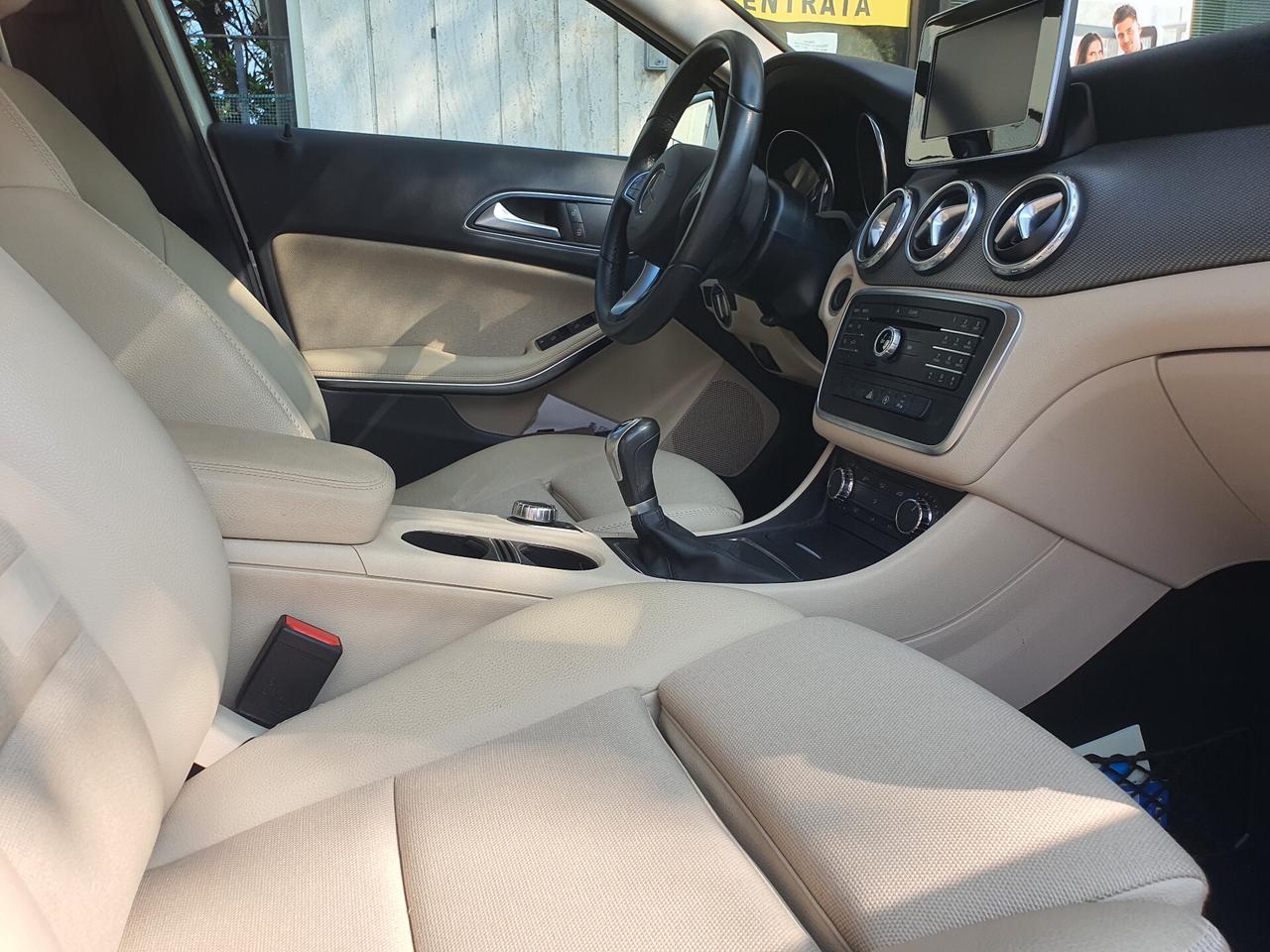 Mercedes-benz GLA 200 GLA 200 d Executive