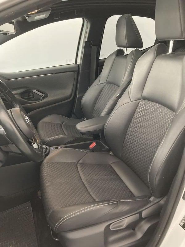 Toyota Yaris Hybrid Lounge MY22