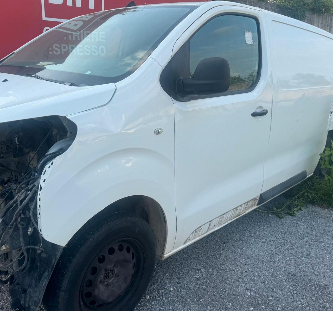 Opel Vivaro 1.5 Diesel SINISTRATO/FUSO