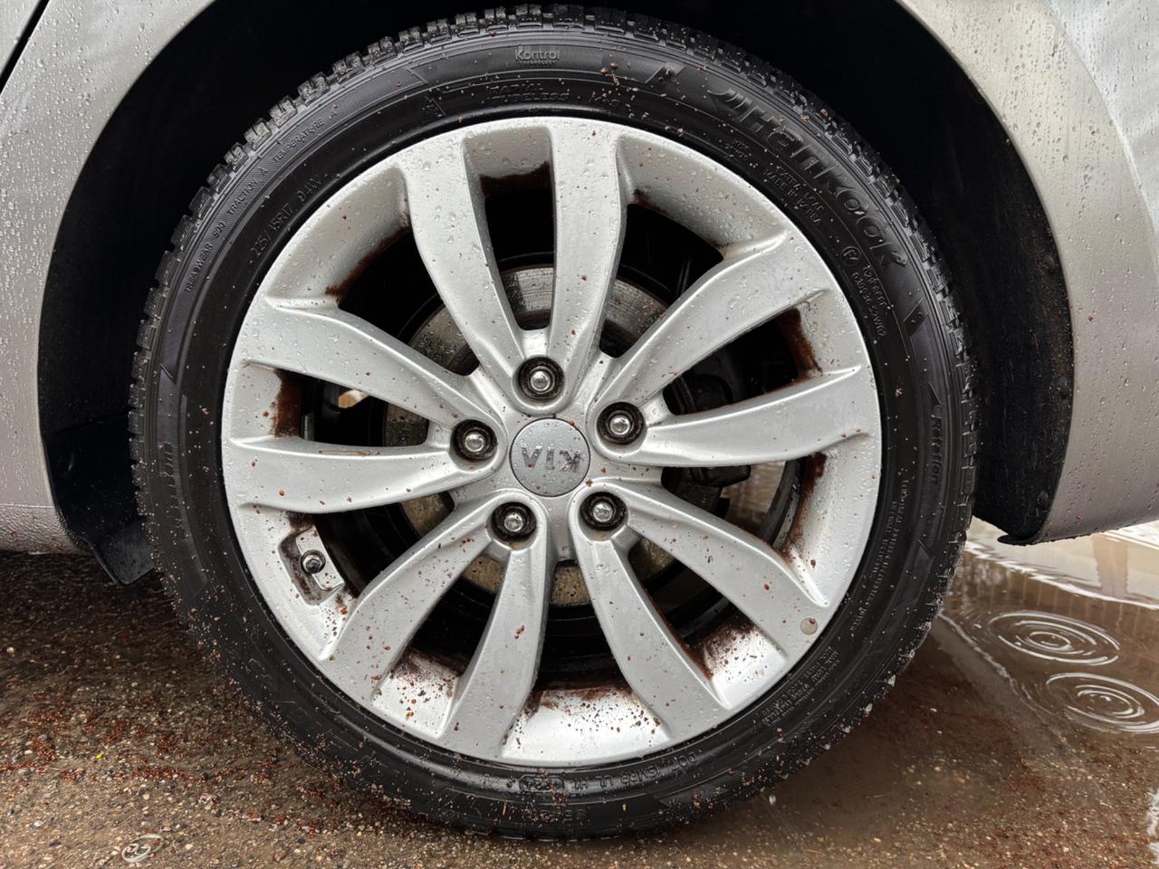 Kia Carens 1.7 CRDi 141 CV Platinum