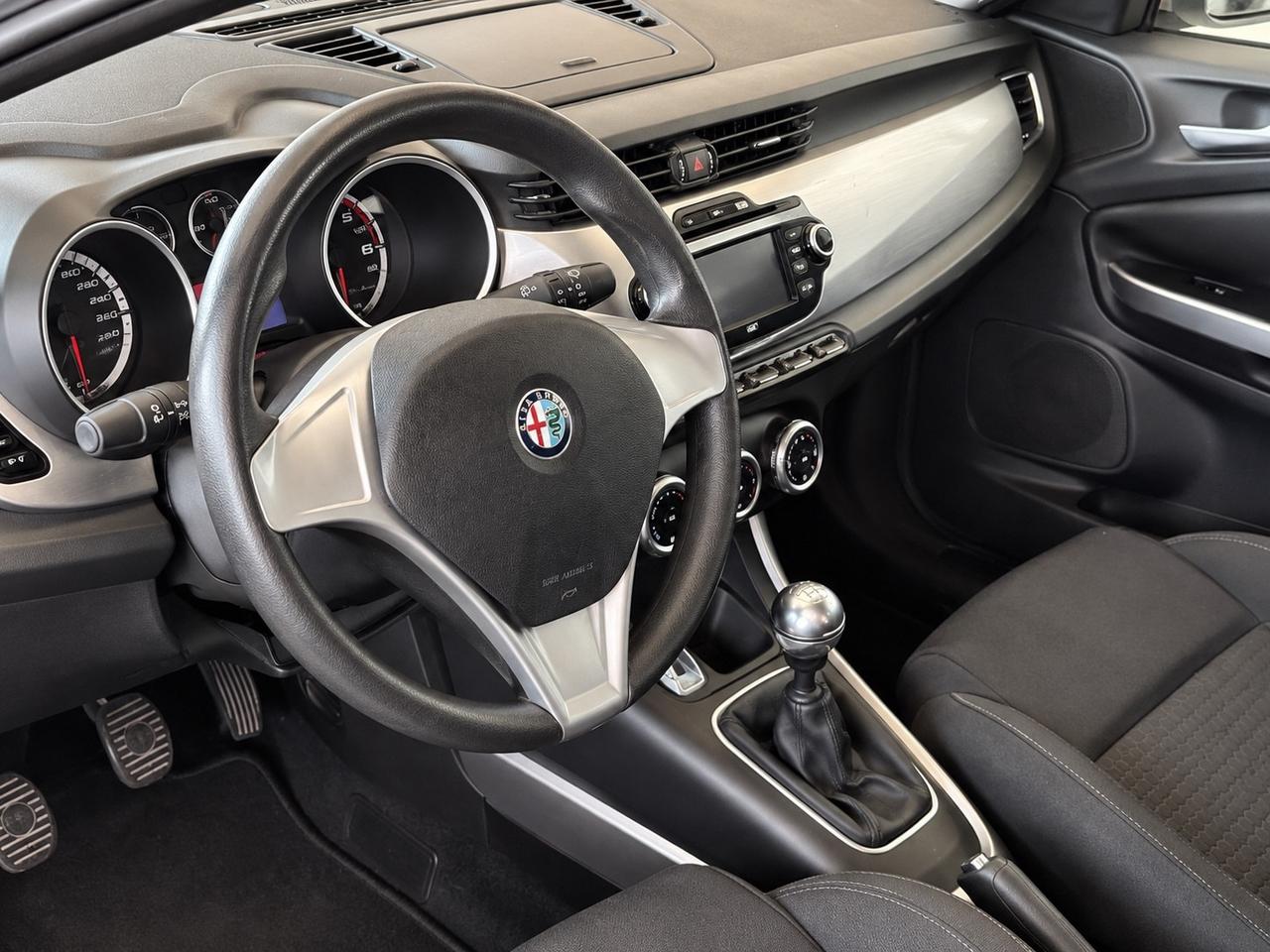 Alfa Romeo Giulietta 1.6 JTDm-2 105 CV Exclusive
