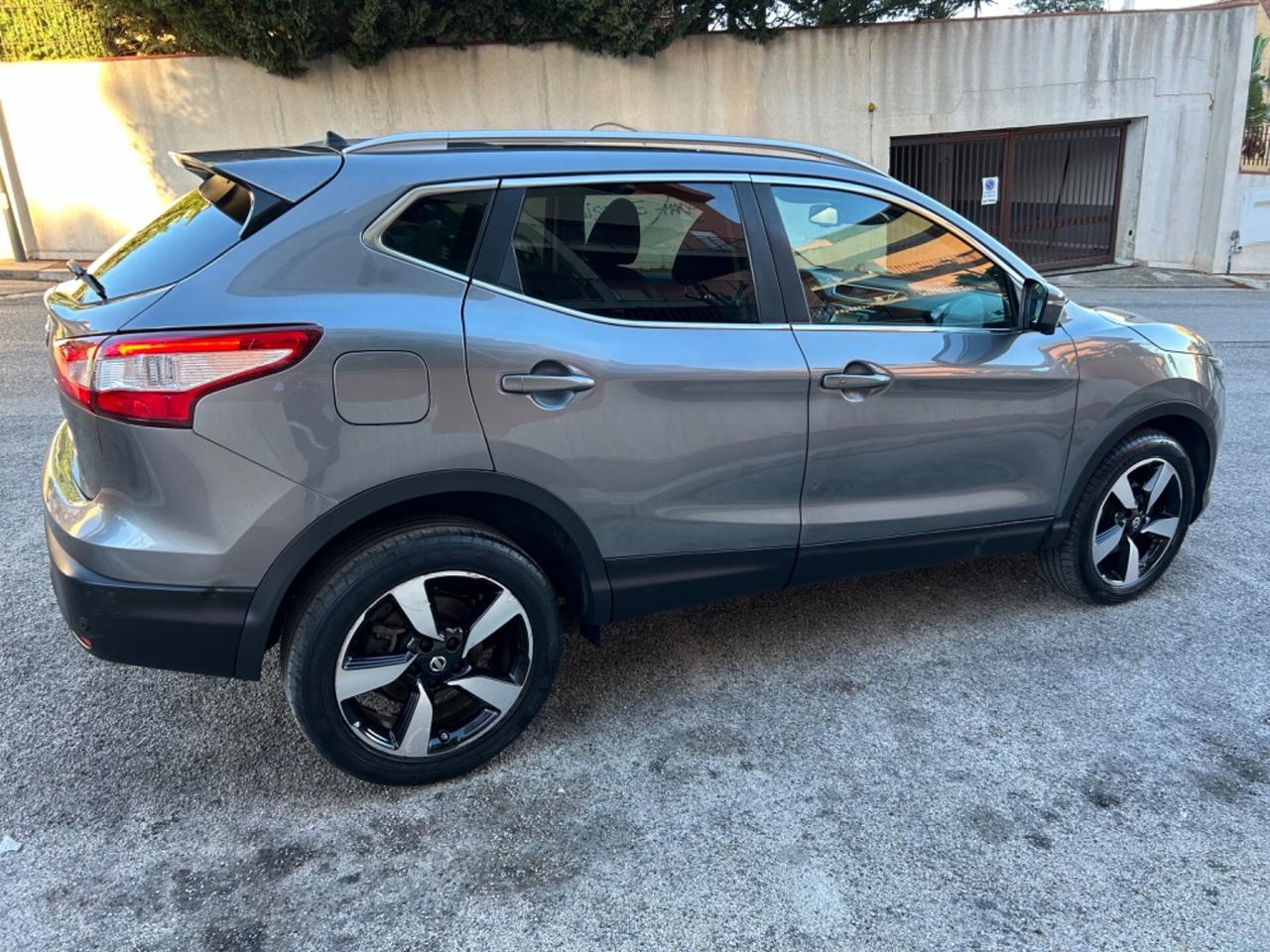 Nissan Qashqai 1.6 dCi 4WD N-Connecta unico propri