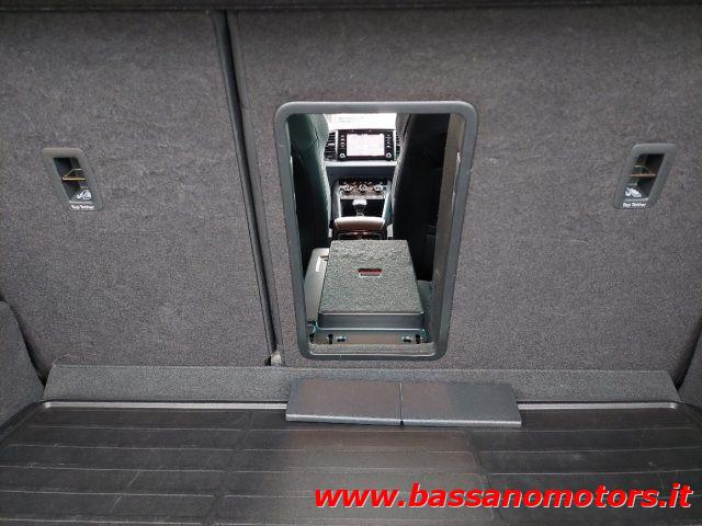 SKODA Karoq 1.6 TDI SCR DSG Ambition