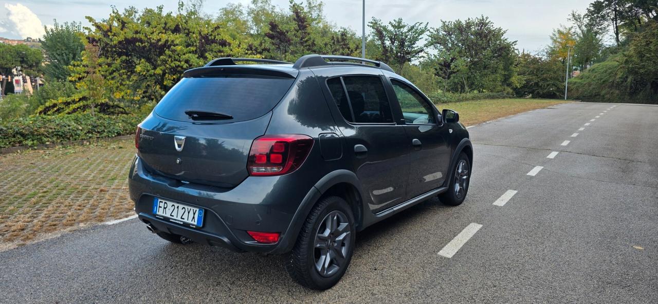 Dacia Sandero Stepway 1.5 dCi 8V 90CV Start&Stop