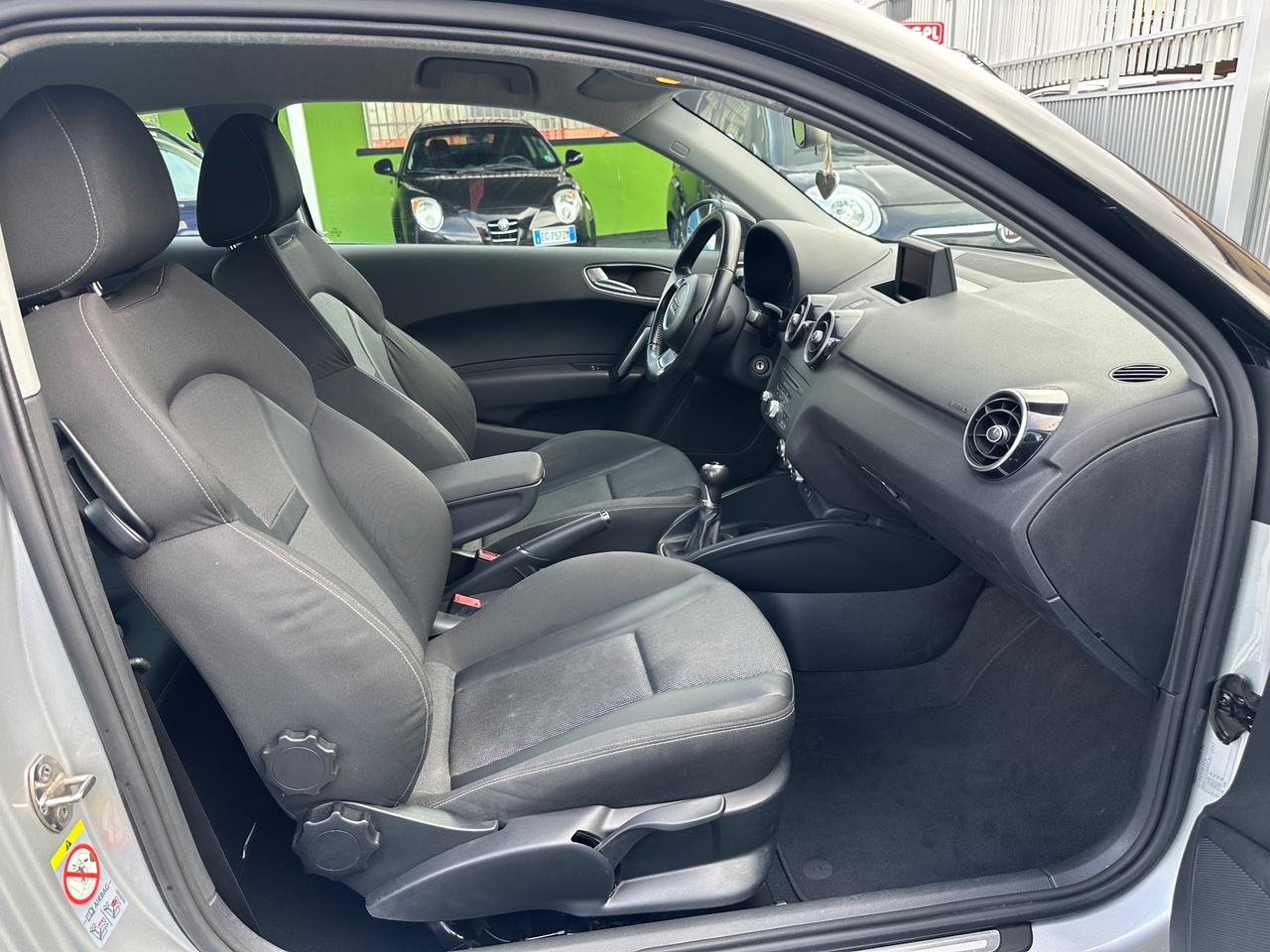 Audi A1 1.6 TDI 105 CV Ambition 170.000 KM