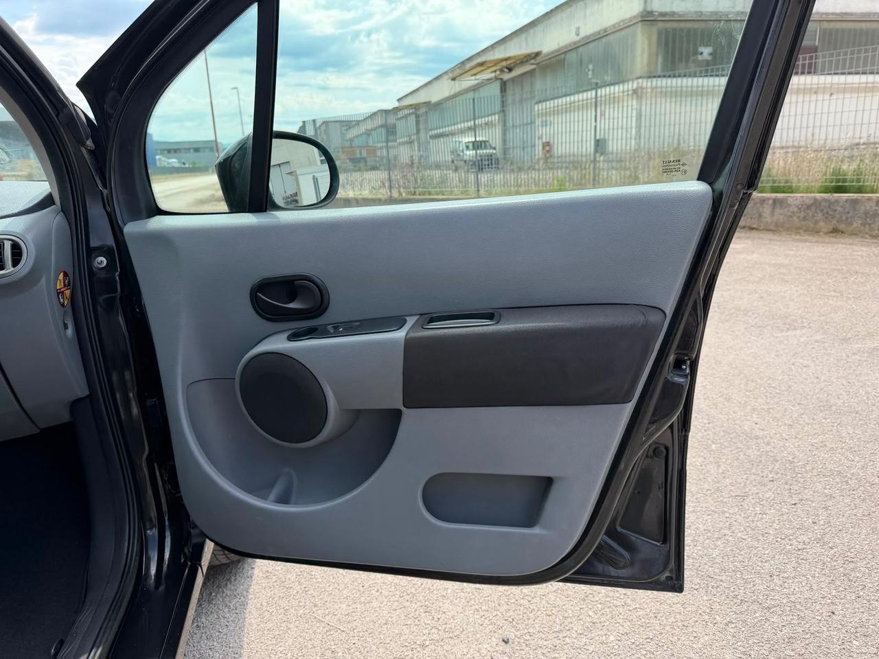Renault Modus 16V Dynamique 132000 KM