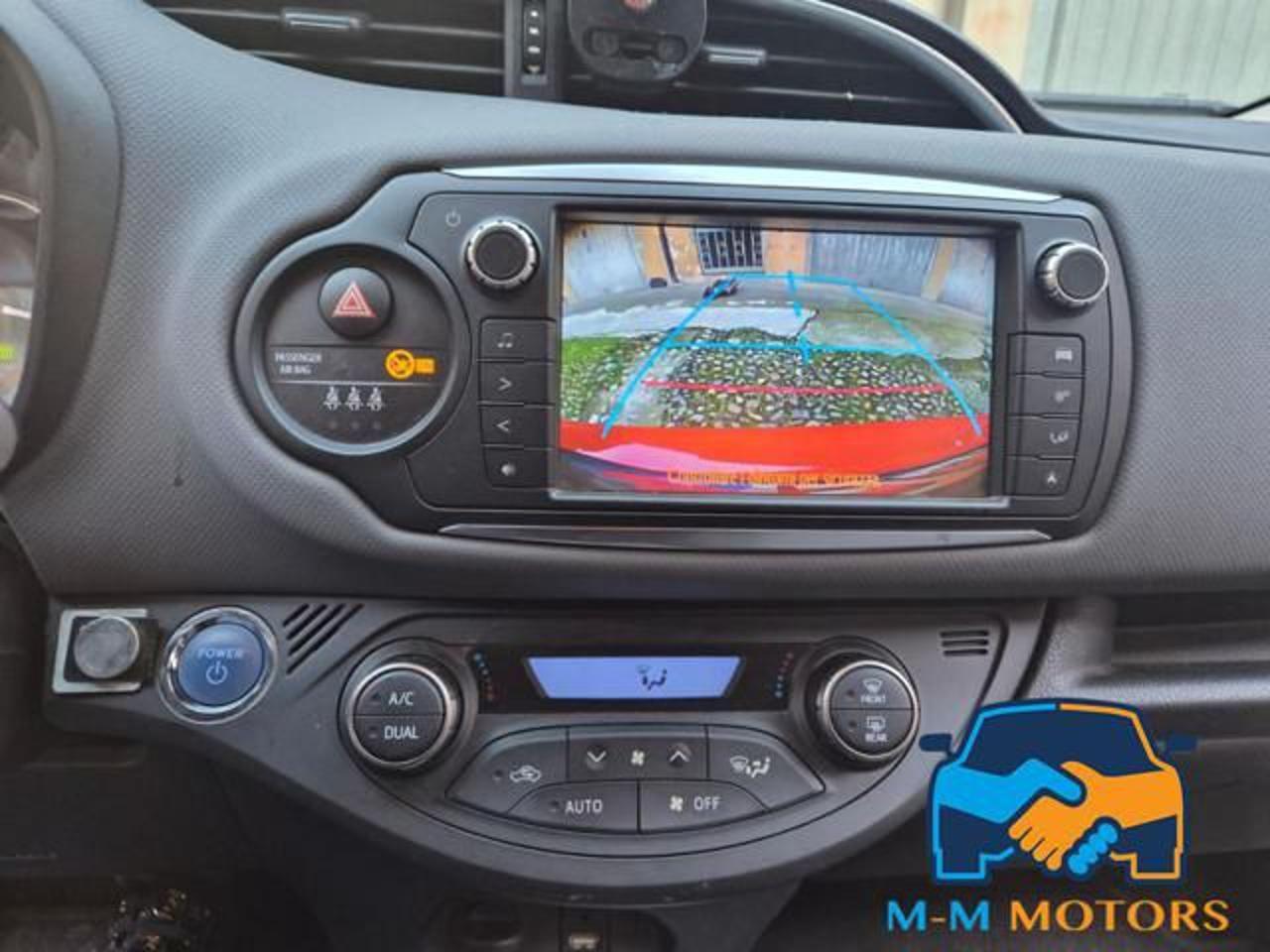 TOYOTA Yaris 1.5 Hybrid 5 porte Active- CAMBIO AUTOMATICO-