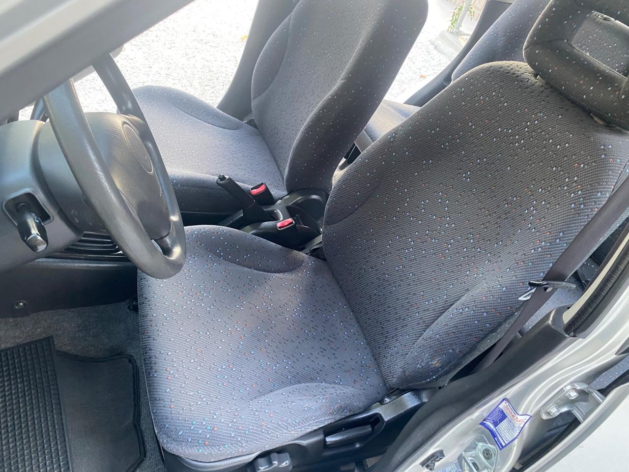 Suzuki Ignis 1.3i 16V cat 4WD GL NEOPATENTATI!!!