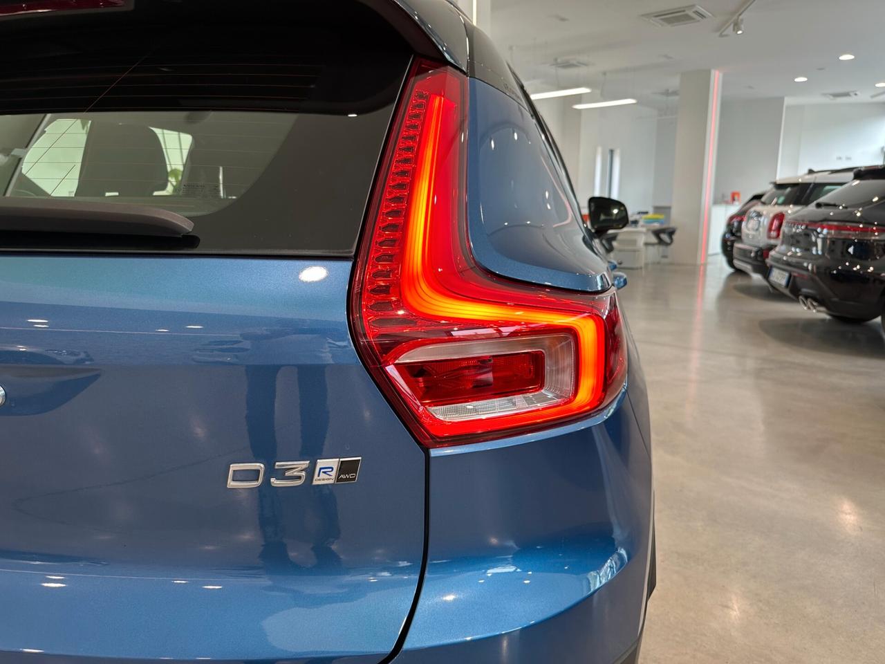 Volvo XC40 D3 Geartronic R-design IVA ESPOSTA