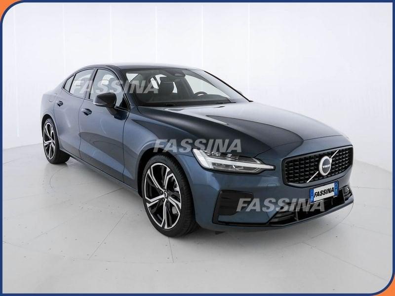 Volvo S60 B4 automatico Plus Dark