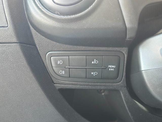 FIAT Qubo 1.4 8V 78 CV Benz.METANO Navi TEL x NEOPATENTATI