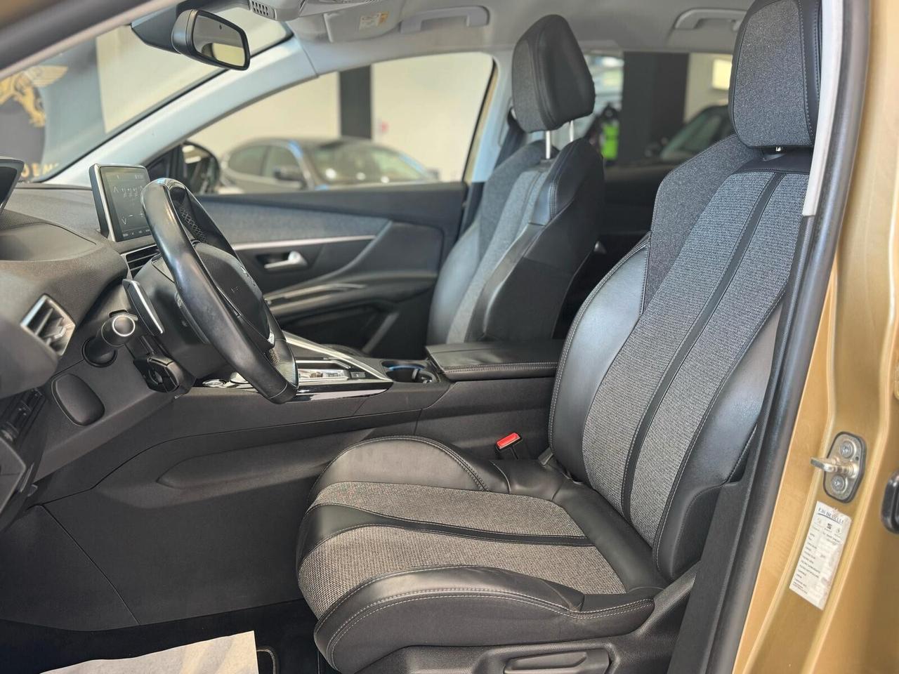 Peugeot 3008 BlueHDi 120 EAT6 Allure 12.2016