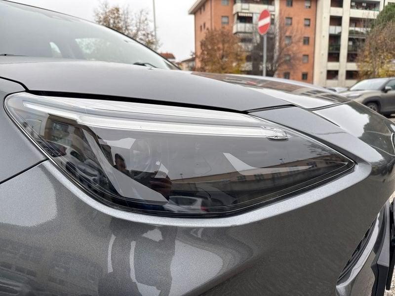 Toyota Yaris Cross 1.5h Business fwd 116cv e-cvt