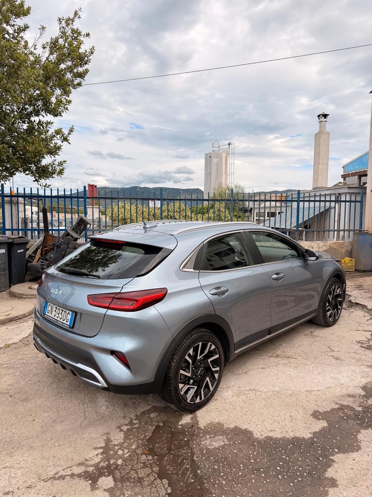 KIA XCEED 1.6 CRDI GT LINE PLUS AUTOMATICA 48.000 KM