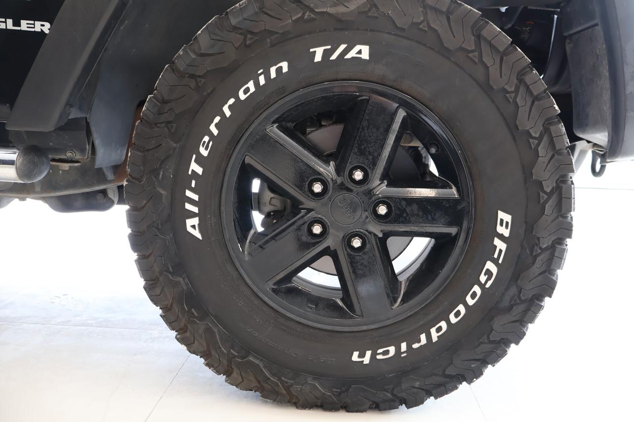 Jeep Wrangler 2.8 Unlimited CRD DPF Sport cabrio T