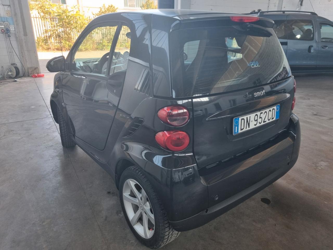Smart ForTwo 1000 52kW coupé pulse
