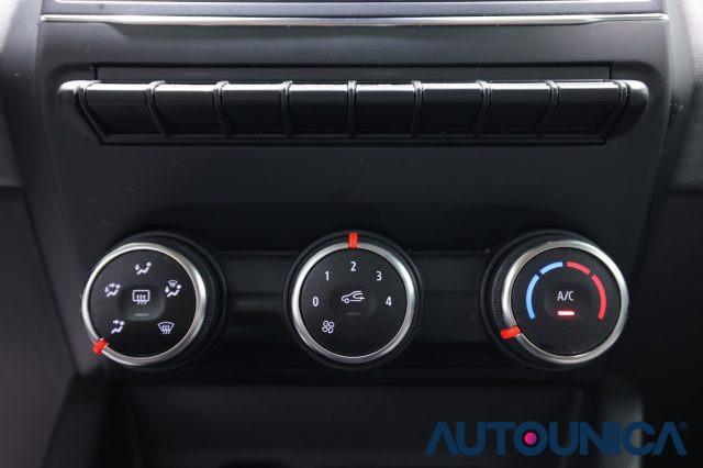 RENAULT Clio SCE 65 CV 5 PORTE EVOLUTION FARI LED NEOPATENTATI