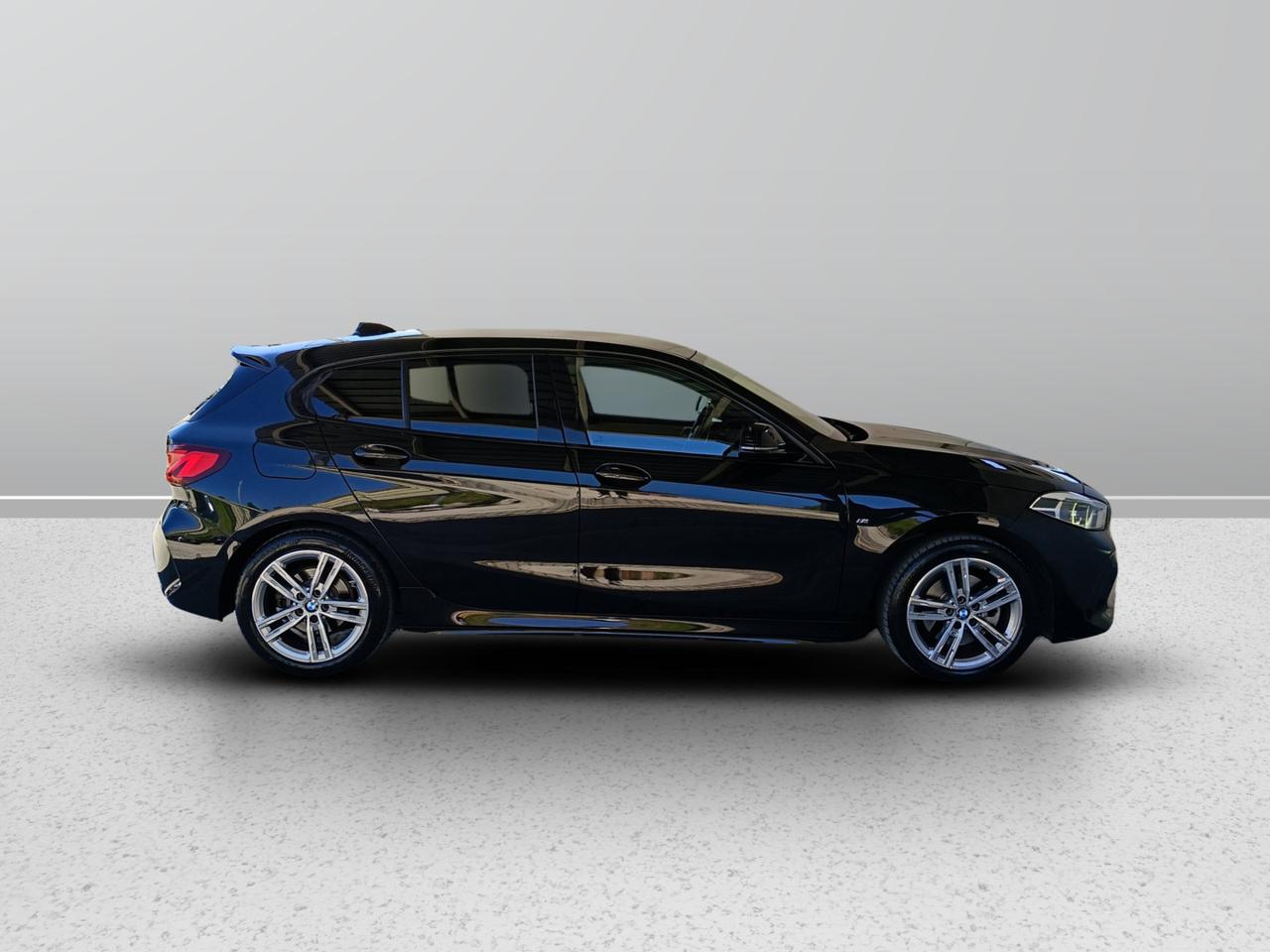 BMW Serie 1 F40 - 118d Msport auto