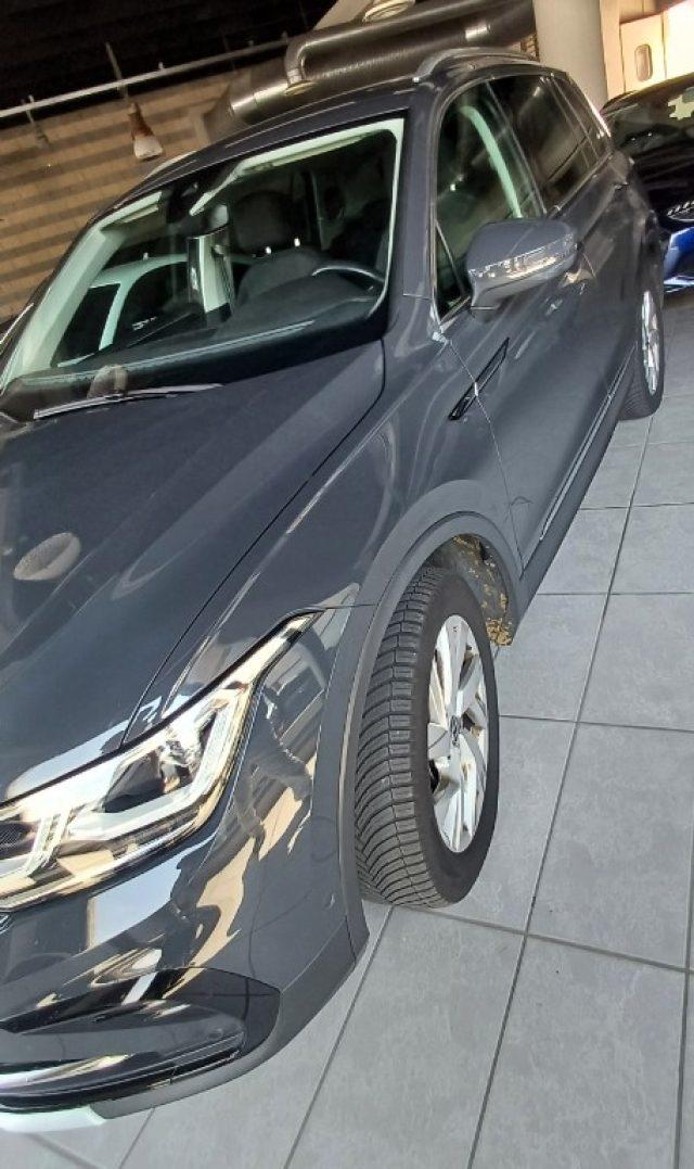VOLKSWAGEN Tiguan 2.0 TDI 150 CV SCR DSG 4MOTION Elegance