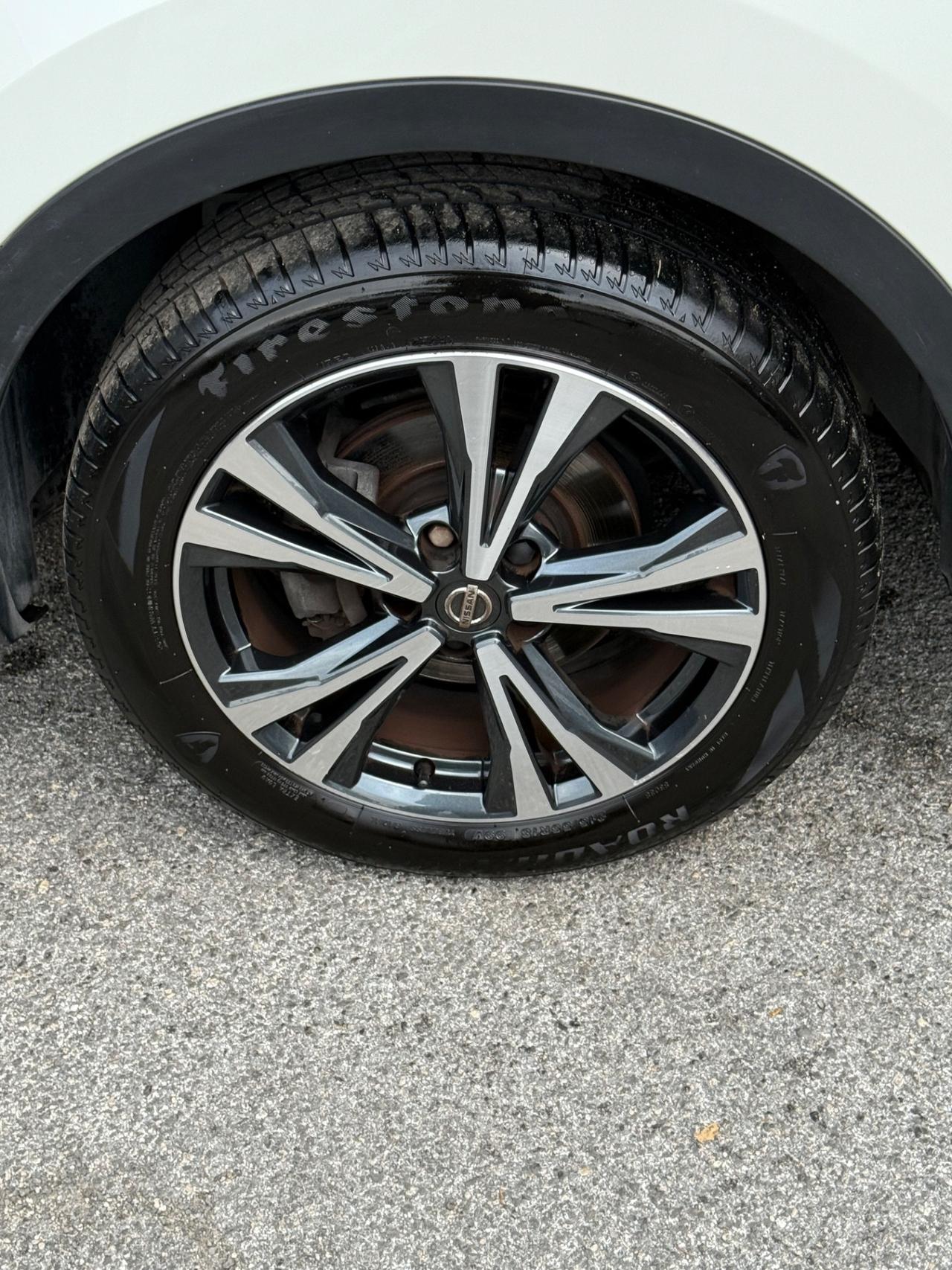 Qashqai 1.5 dCi 115 CV Tekna( 65 mil km )-rate-garanzia