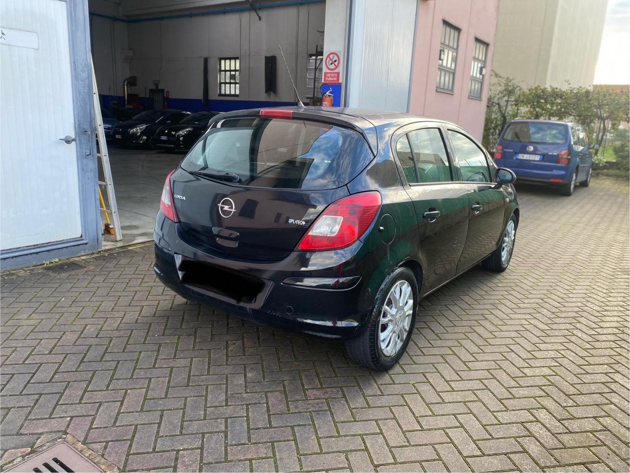 Opel Corsa 1.2 80CV 5 porte GPL-TECH Enjoy