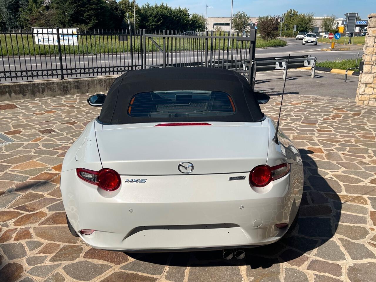 Mazda MX-5 1.5 SPORT-LINE