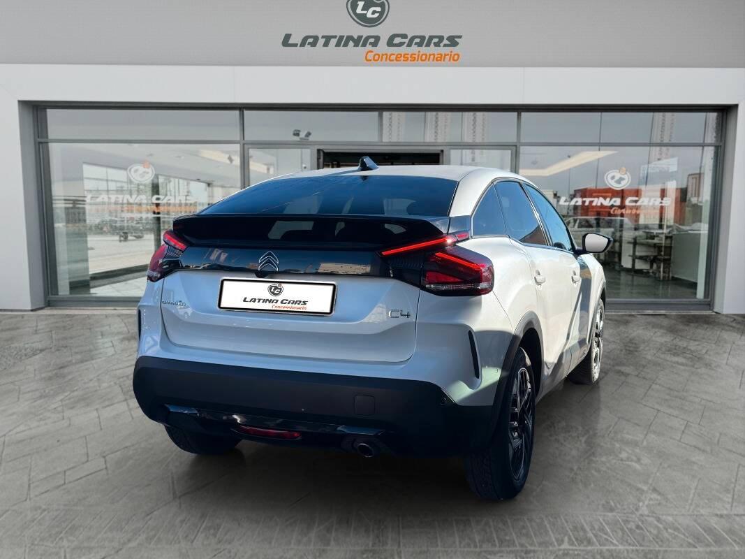 Citroen C4 1.5 bluehdi Shine s&s 130cv eat8 Con NAVIGATORE