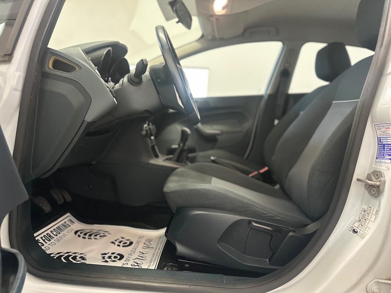Ford Fiesta 1.2 82 CV 5 porte Titanium NEOPATENTATI