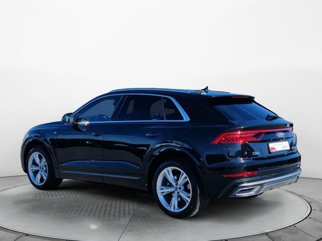 AUDI Q8 55 TFSIe PLUG-IN ELETTRICA