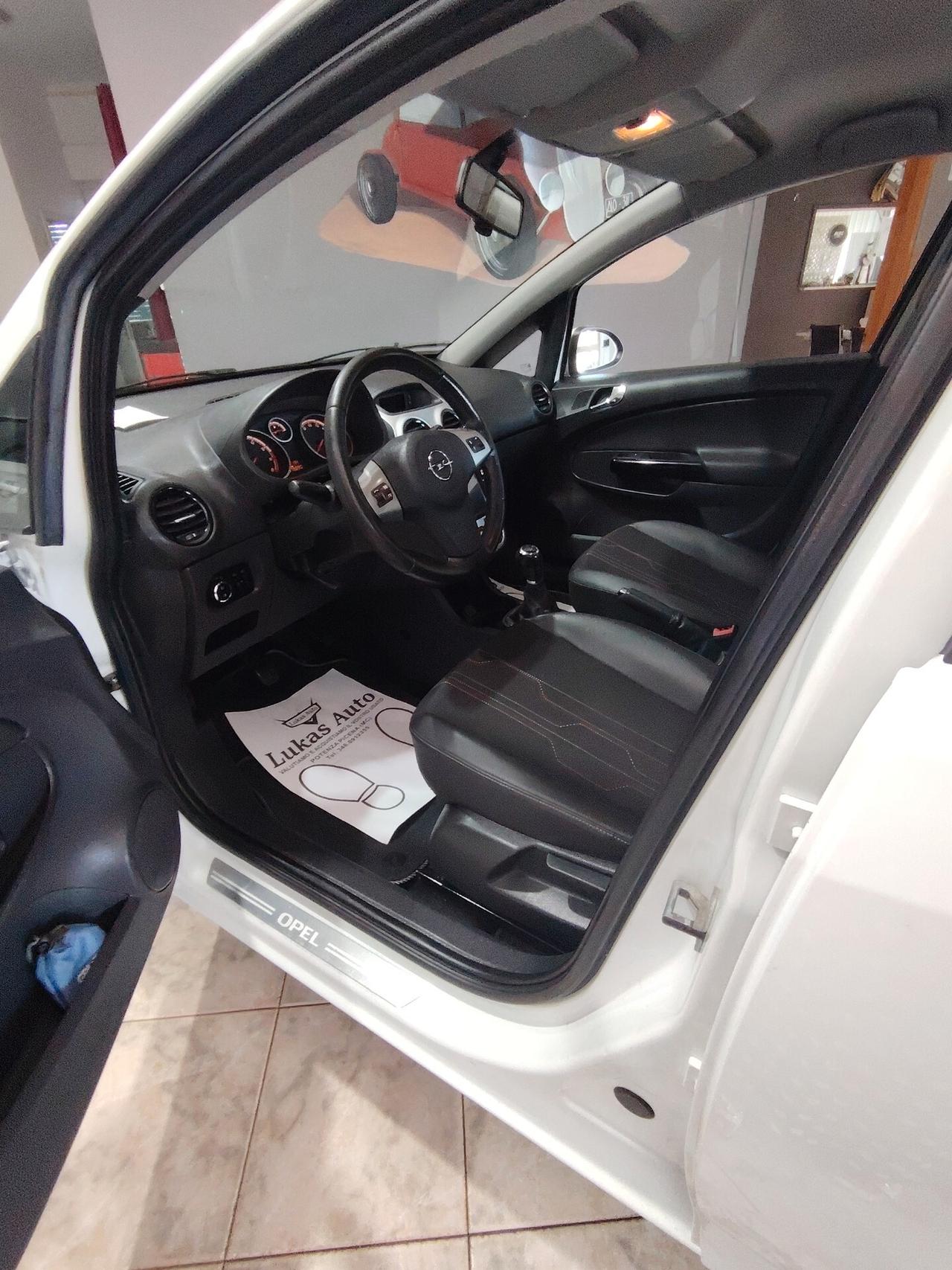 Opel Corsa 1.2 85CV 5 porte GPL-TECH Edition