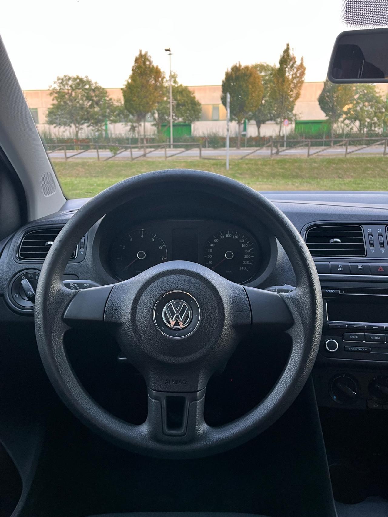 Volkswagen Polo 1.2 60 CV Neopatentati